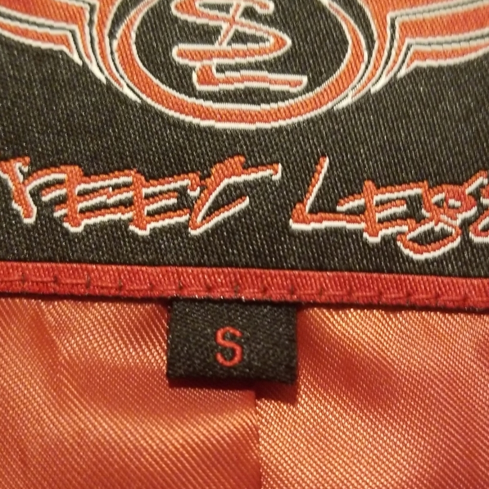Red leather jacket - Picture 2 of 8